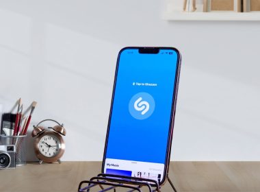 Cara Tahu Detail Lagu Dengan Shazam di iPhone