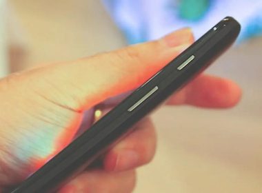 menyalakan HP OPPO tanpa menggunakan tombol power